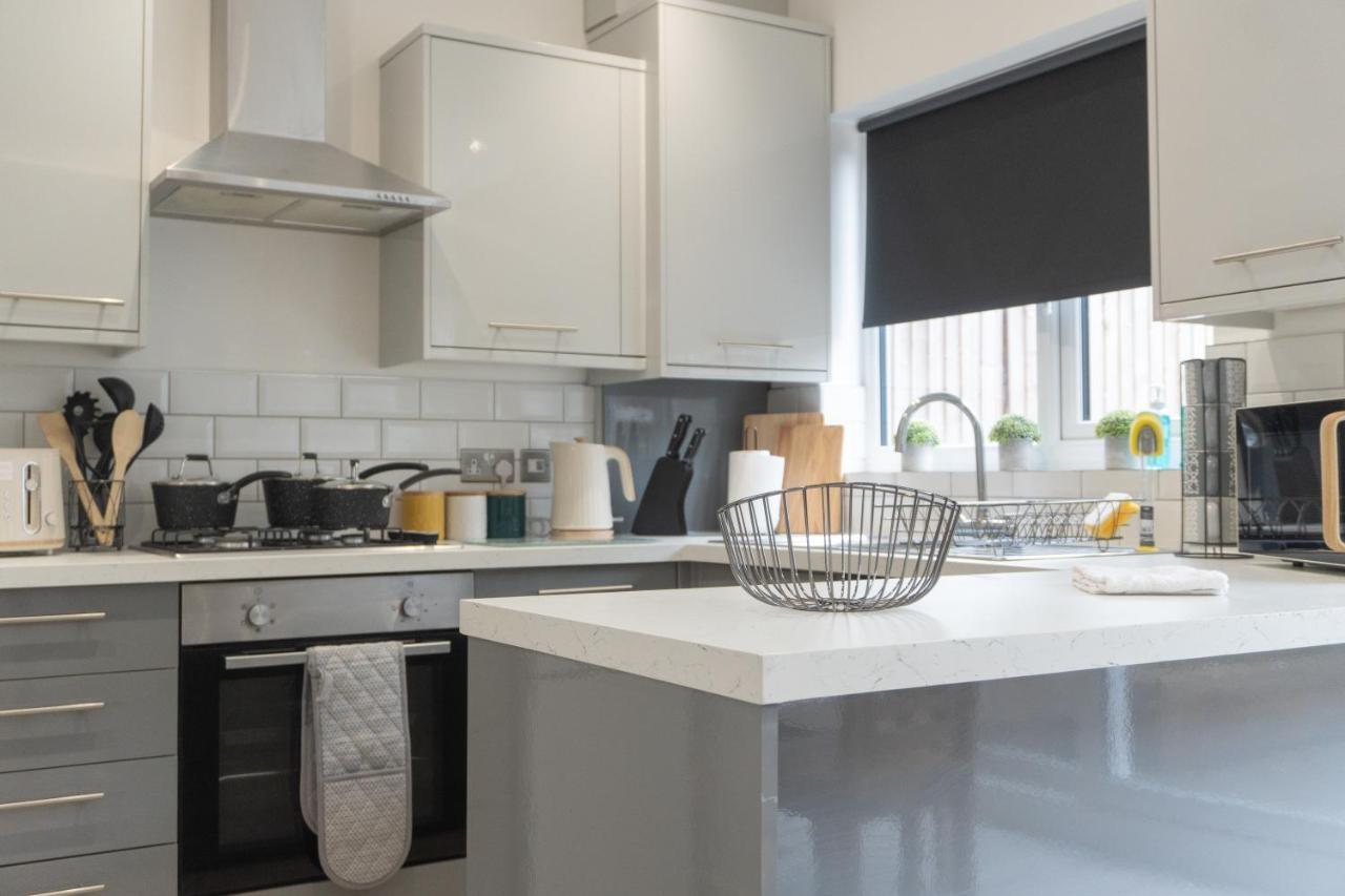 Sheldon House 3 Bed Cosy Home Nr Jlr & Nec Eksteriør bilde